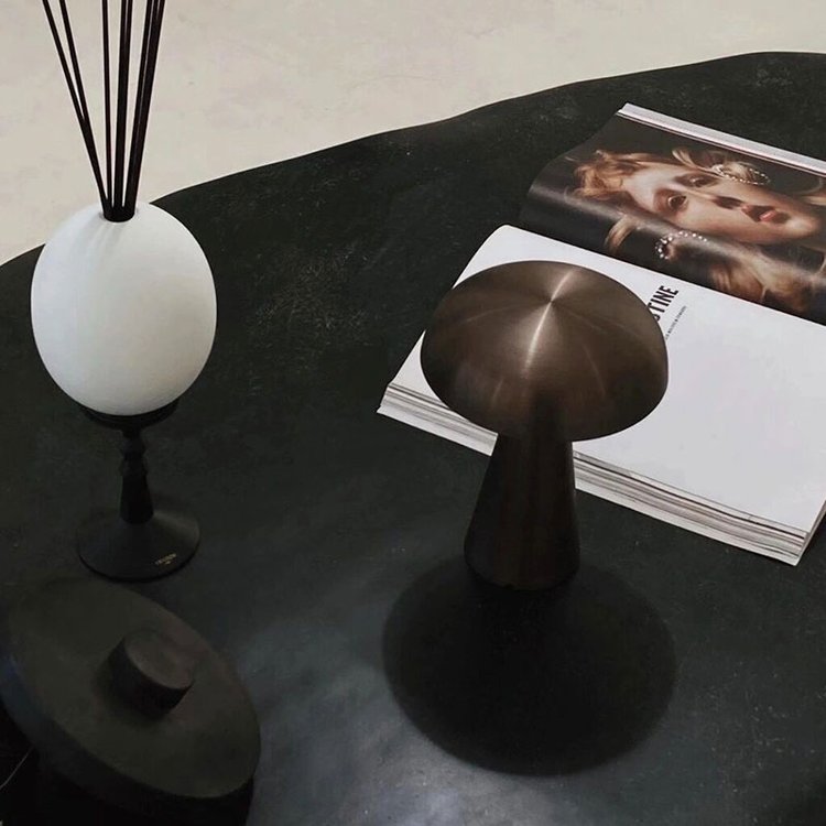 Kabellose Tischlampe im Pilzdesign – wiederaufladbar