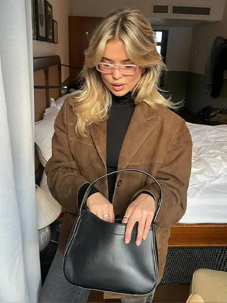 Klassische Damen-Jacke mit Knöpfen, Kragen und Langarm