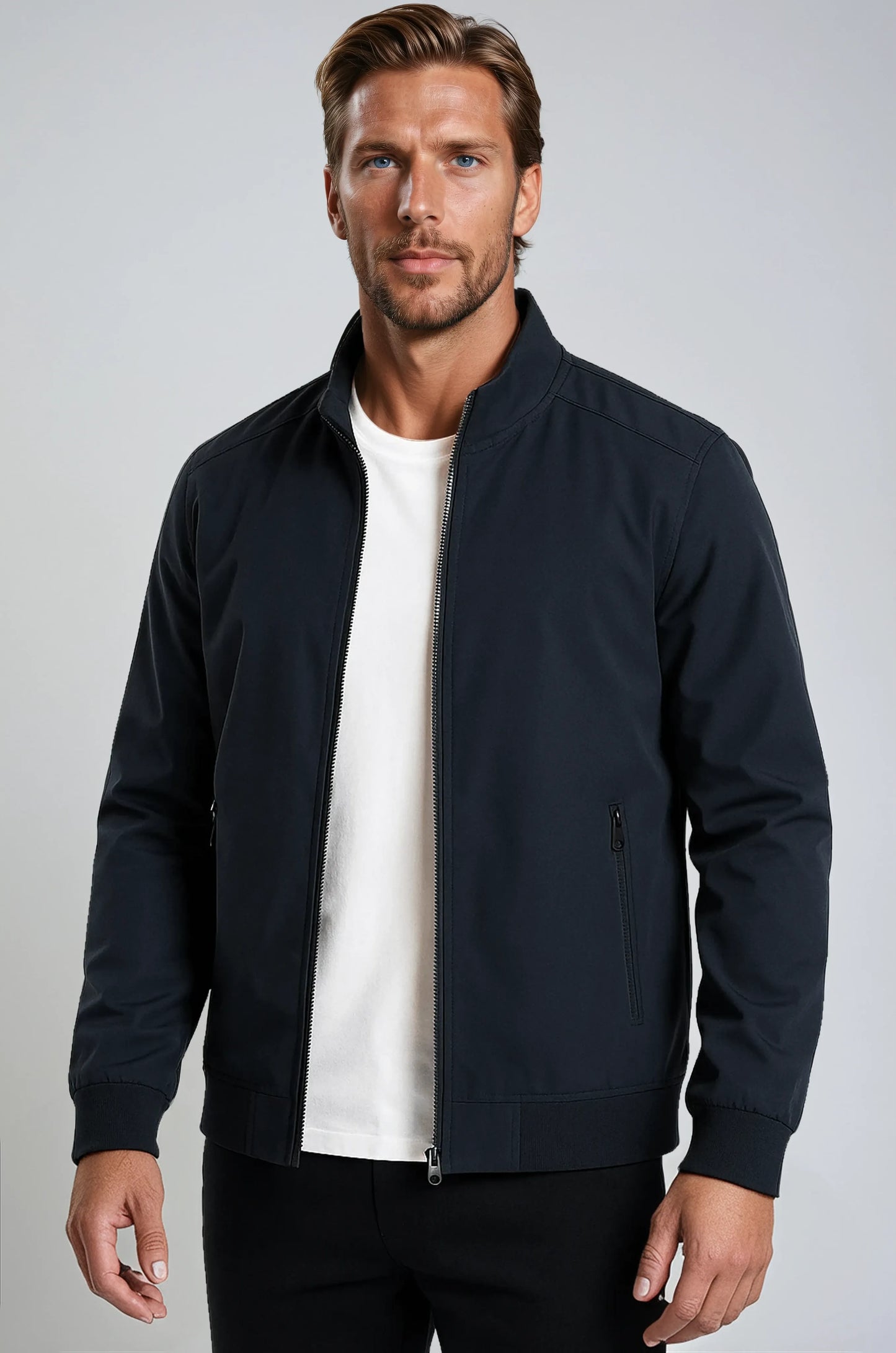 Klassische dunkelblaue Herren-Bomberjacke mit Reißverschluss – Leichte Übergangsjacke aus strapazierfähigem Polyester mit Taschen und Rippbündchen