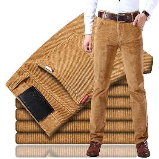 Klassische Herren-Cordhose