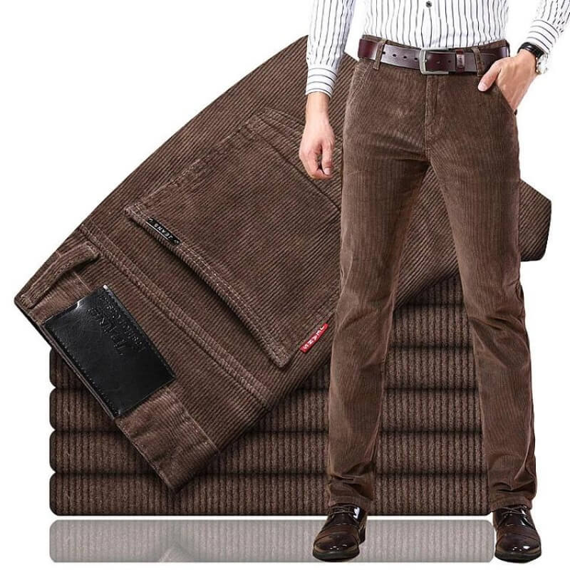 Klassische Herren-Cordhose