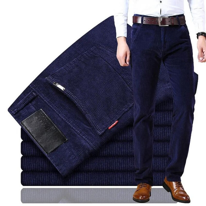 Klassische Herren-Cordhose