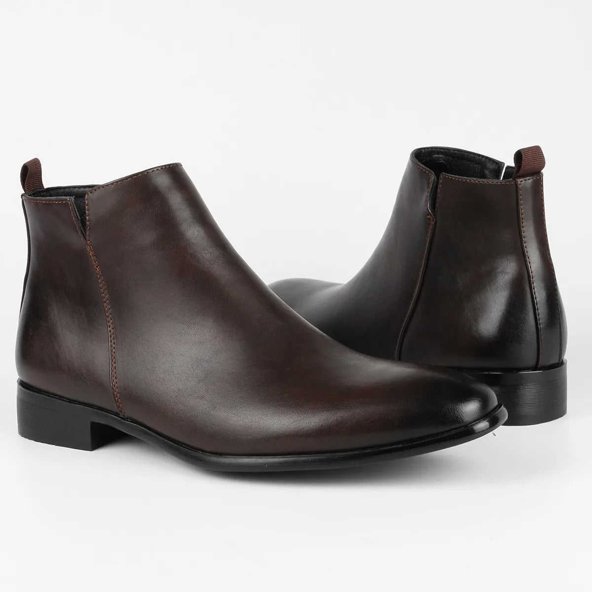 Klassische Retro-Herrenstiefeletten mit seitlichem Reißverschluss