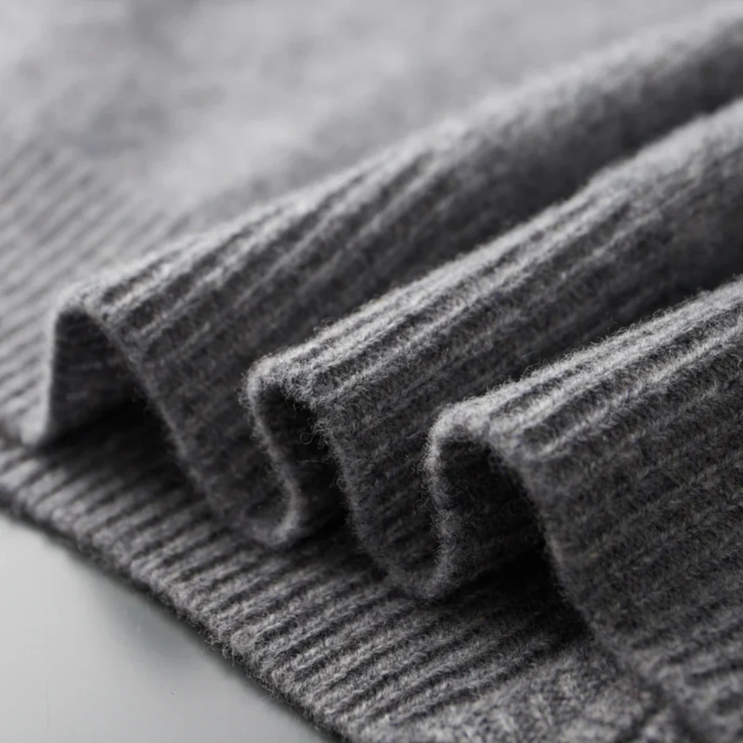 Klassische Wollstrickjacke für Herren