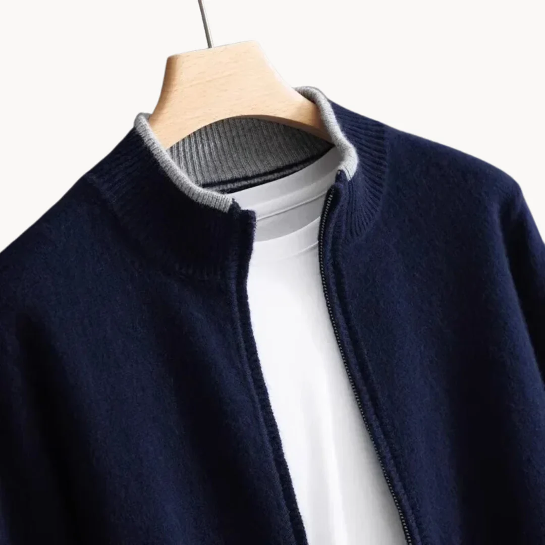 Klassische Wollstrickjacke für Herren