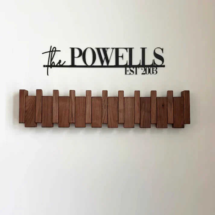Klavier-Garderobe aus Holz – Stilvolle Wanddekoration & praktische Aufbewahrung