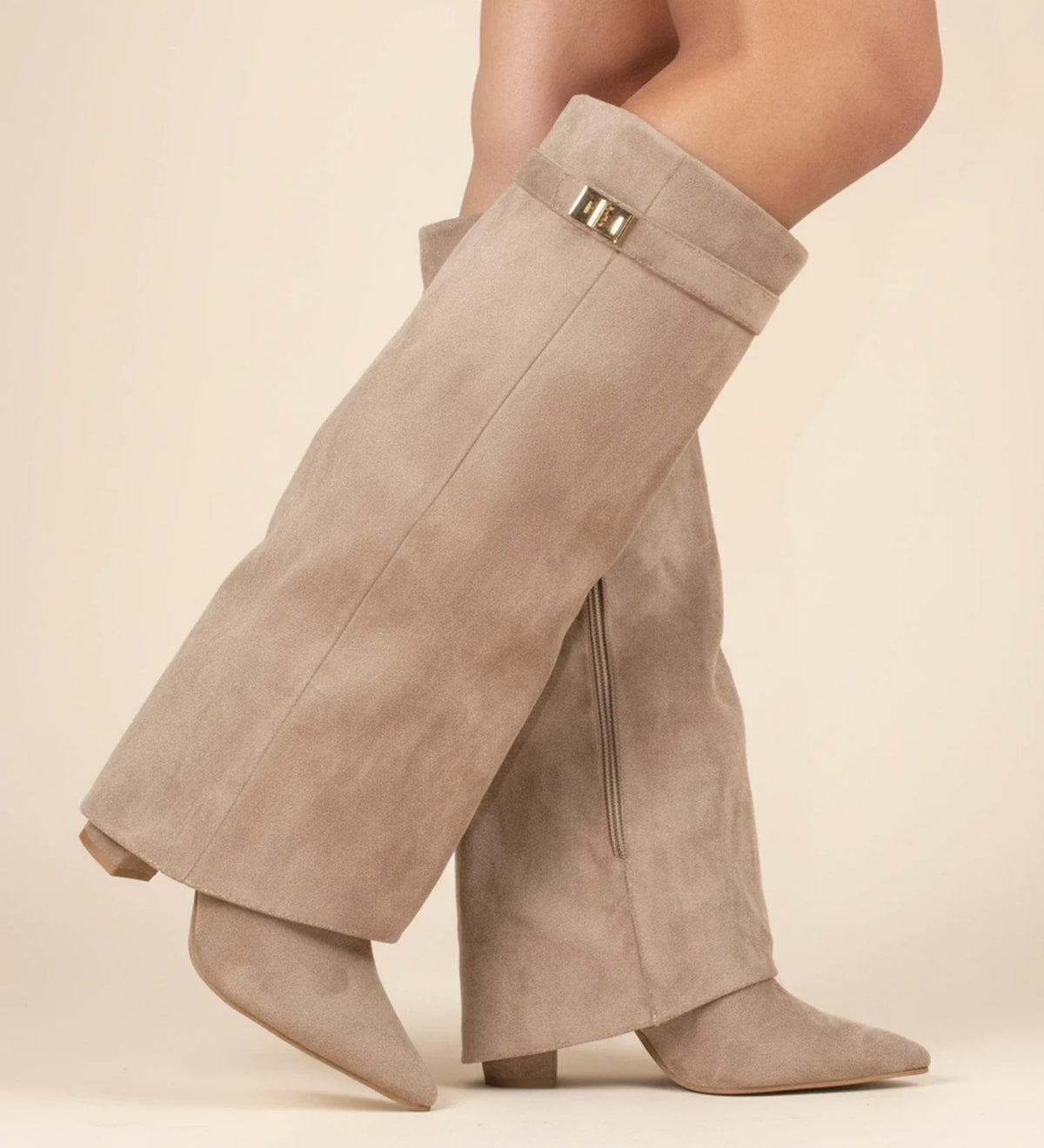Kniehohe Slouchy-Schlupfstiefel für Damen