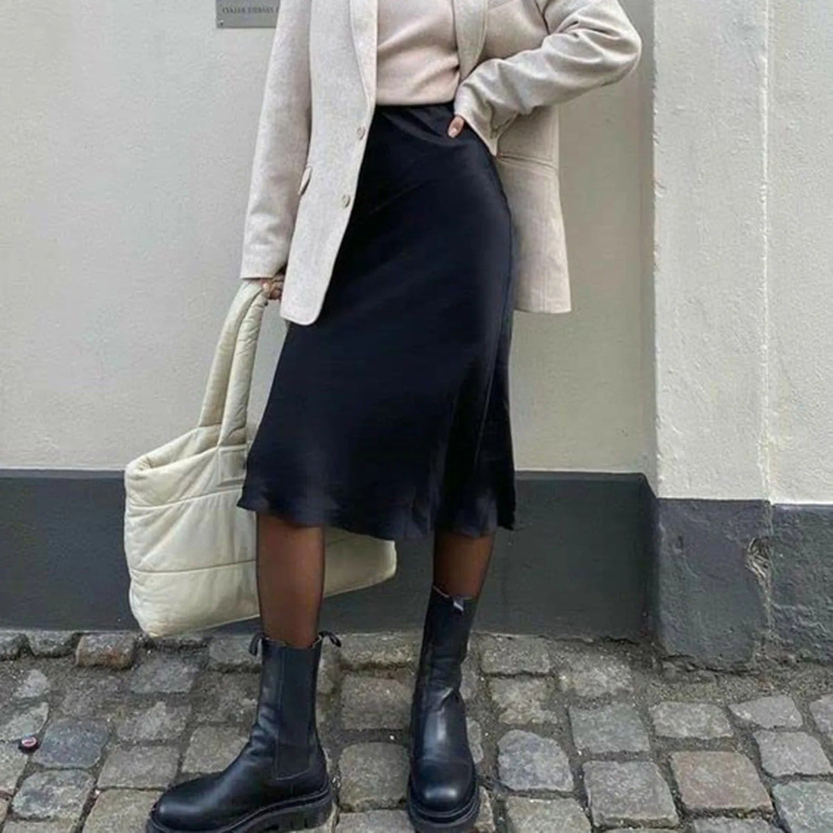 Knielanger Satinrock in A-Linie für Damen