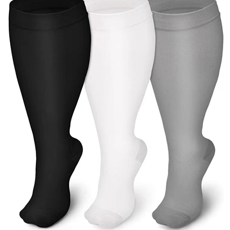 Kompressionsstrümpfe Plus Size