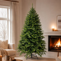 Künstlicher Weihnachtsbaum – naturgetreu