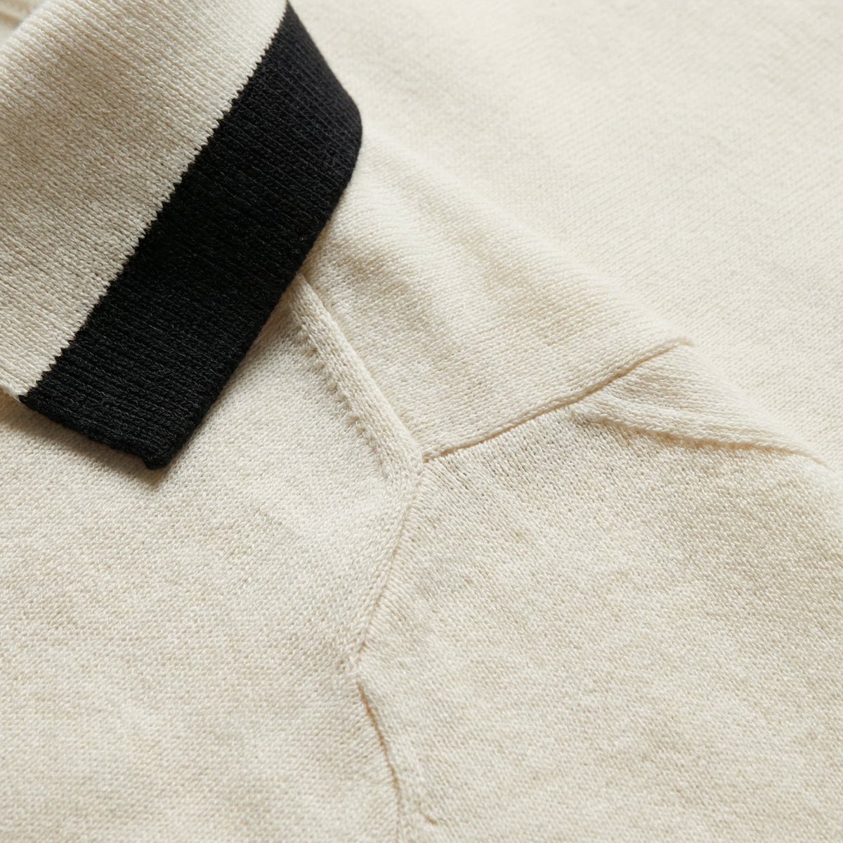 Kurzärmeliges Poloshirt im Slim Fit