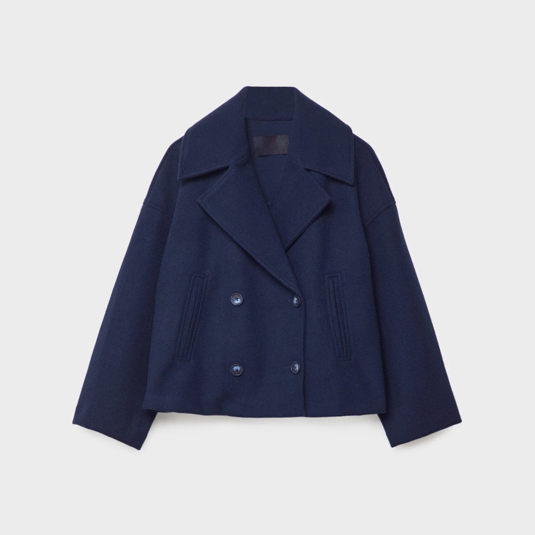Kurze zweireihige Damenjacke für Herbst & Winter