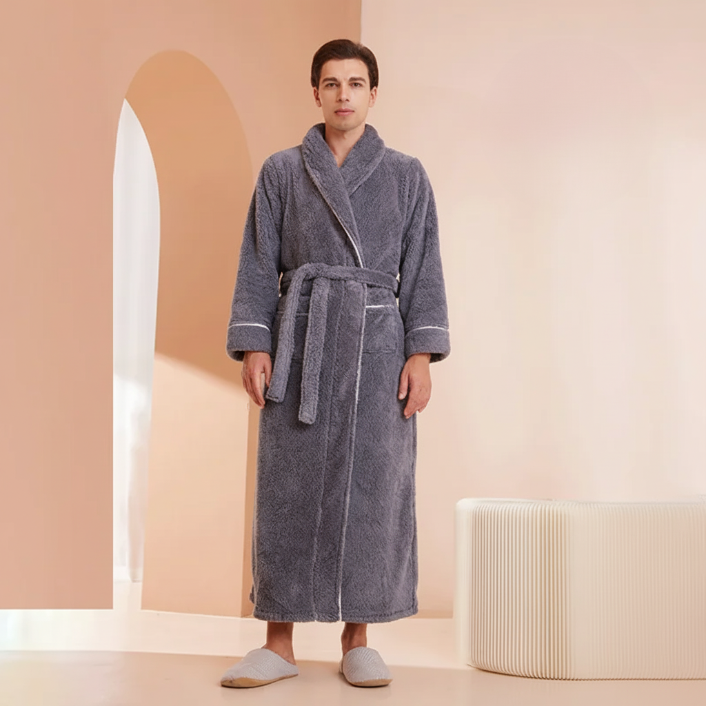 Kuscheliger Winter-Bademantel mit langen Ärmeln – Weicher Thermo-Morgenmantel