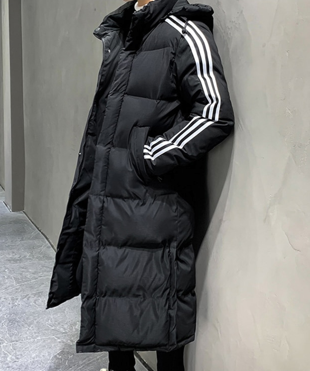 Lange Winterjacke mit Kapuze