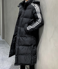 Lange Winterjacke mit Kapuze