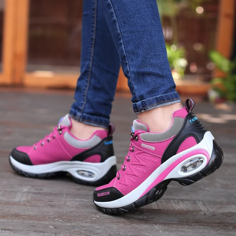 Lässige Damen-Wanderschuhe in wasserabweisendem Design