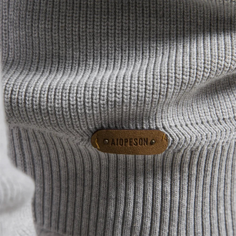 Lässige Herren-Strickjacke mit Stehkragen und Reißverschluss