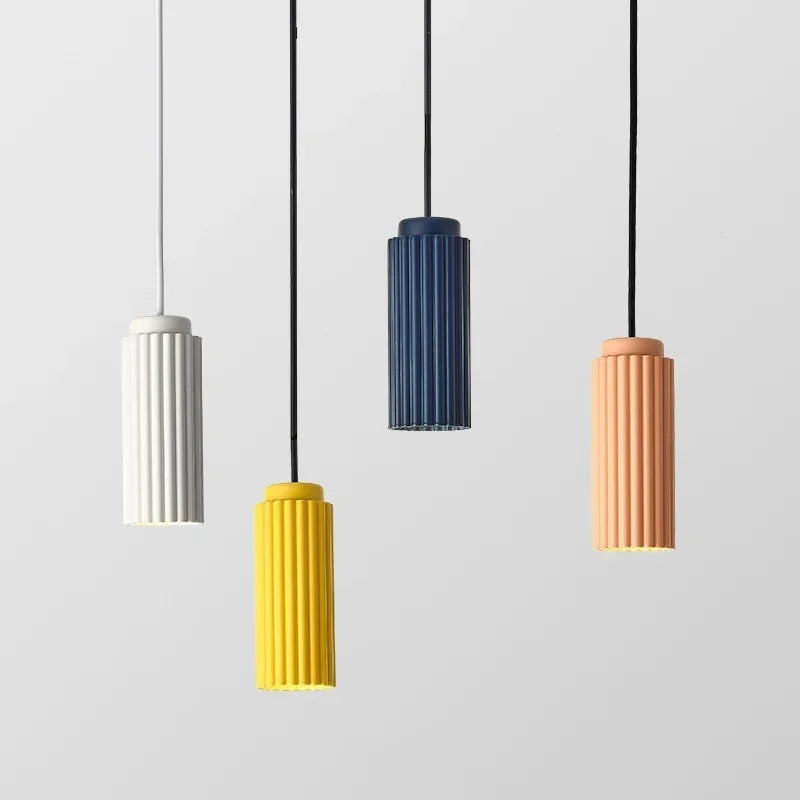 LED-Pendelleuchte im skandinavischen Design