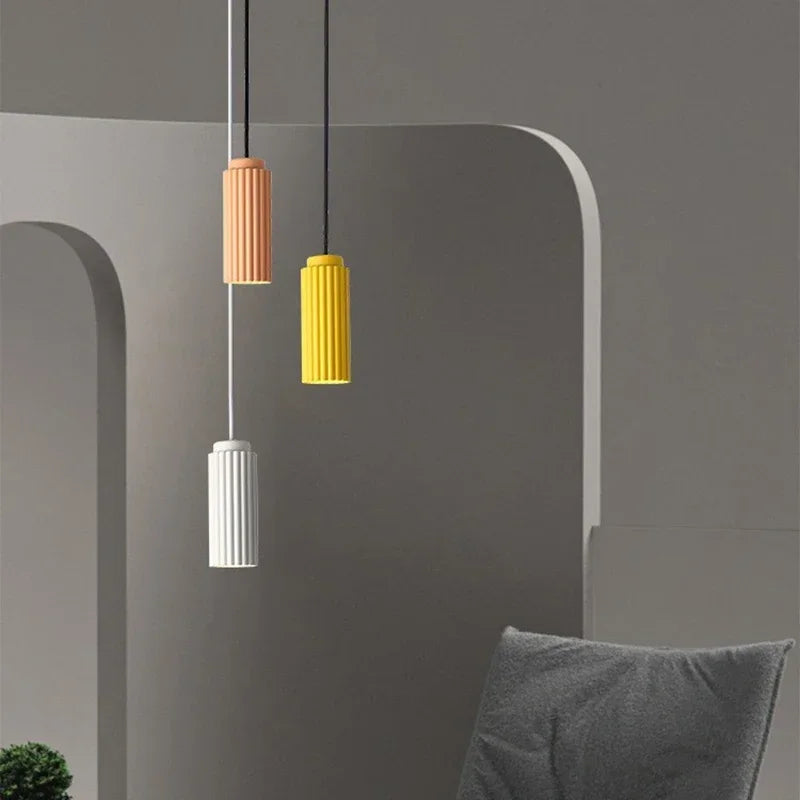 LED-Pendelleuchte im skandinavischen Design