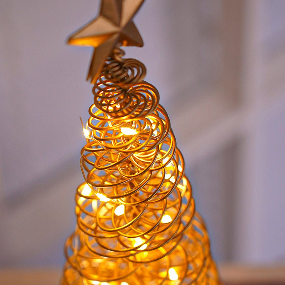 LED-Weihnachtsbaum im Spiraldesign mit Stern