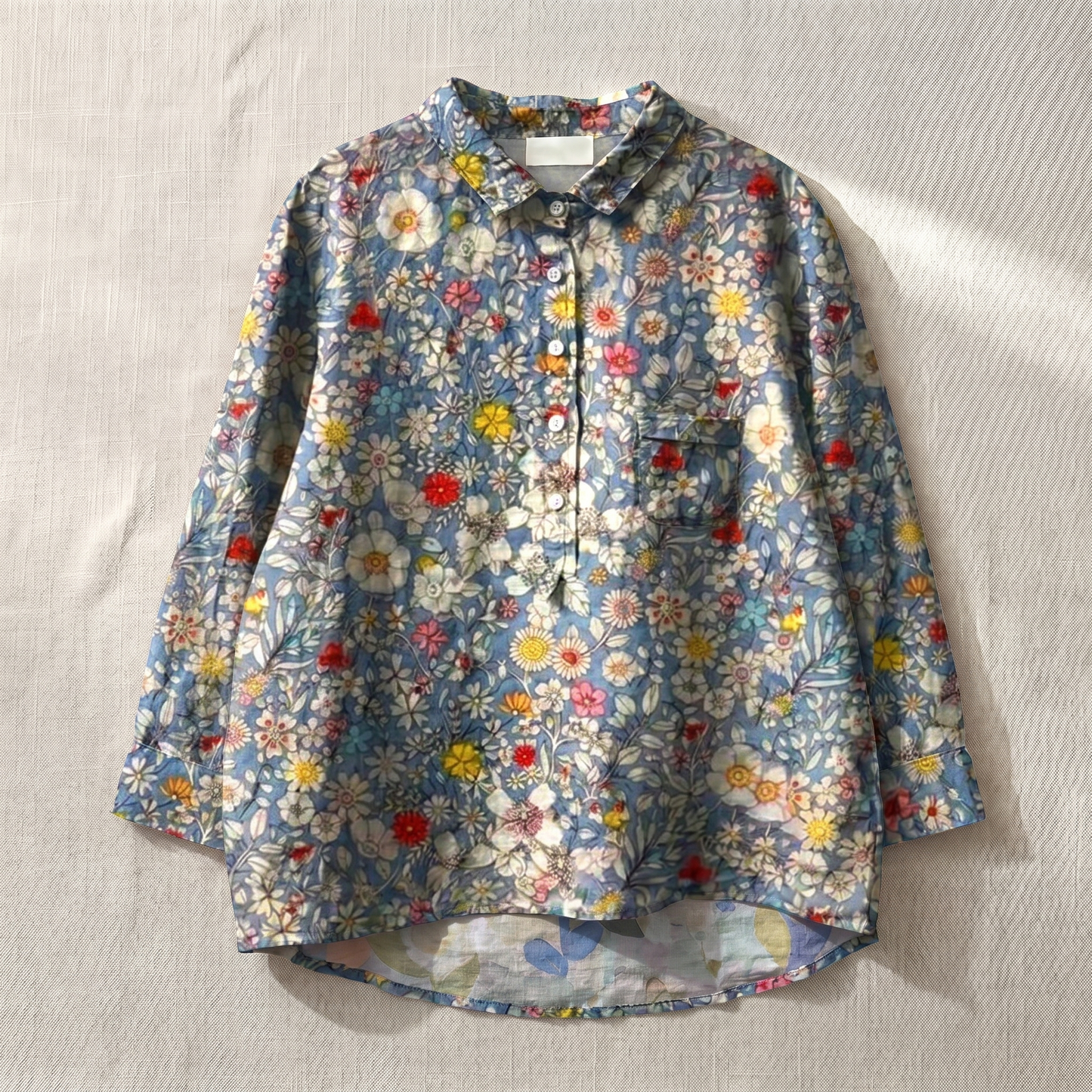 Leichte Damenbluse mit Blumenmuster – atmungsaktives Oberteil im Relaxed Fit