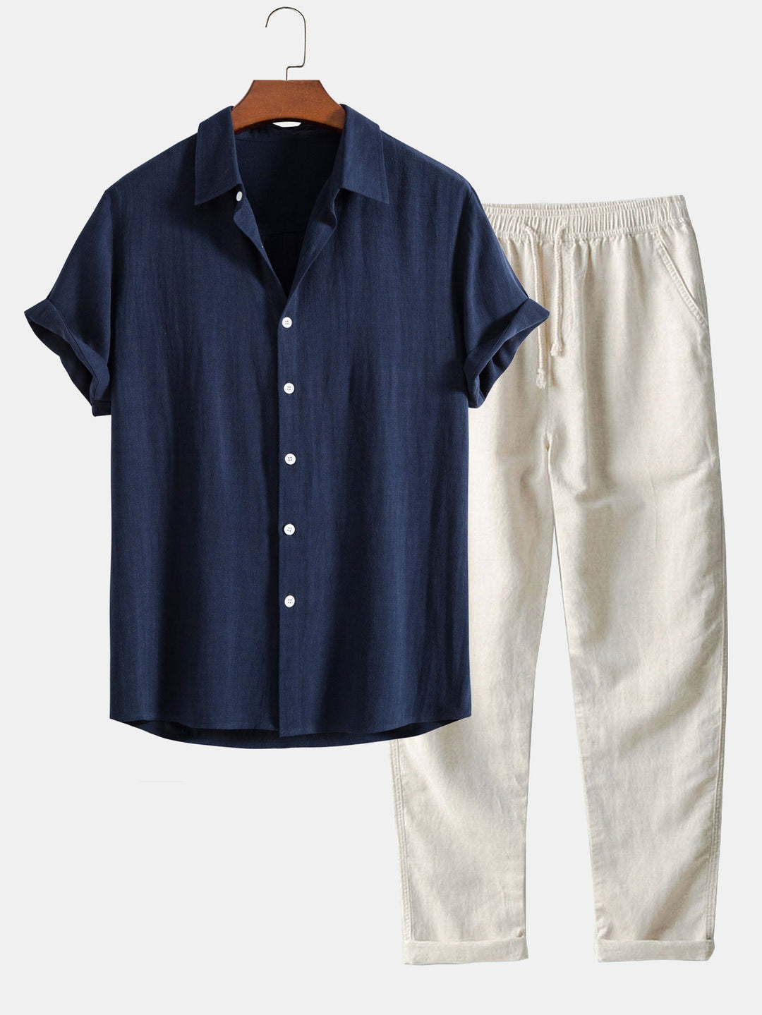 Leichtes Sommer-Set für Herren aus kurzärmeligem Hemd mit Stehkragen und Hose