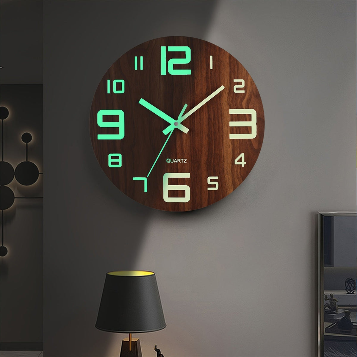 Leuchtende Wanduhr aus Walnussholz | Geräuschloses Holzdesign, das im Dunkeln leuchtet