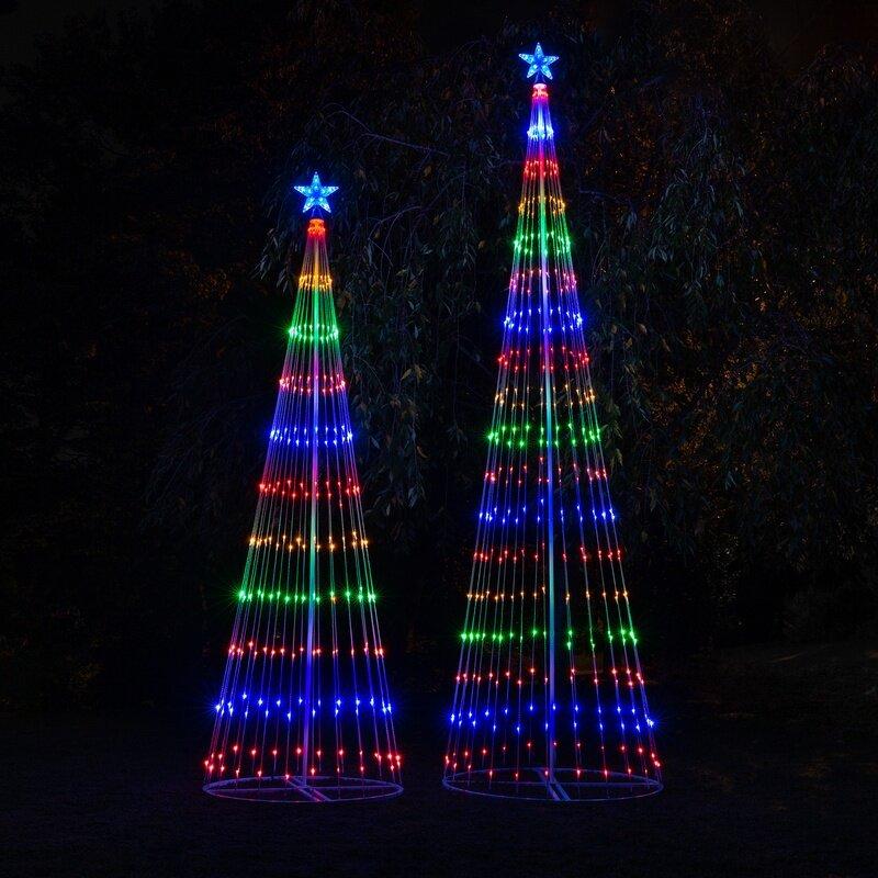 Lichterbaum mit choreografierter Lichtshow