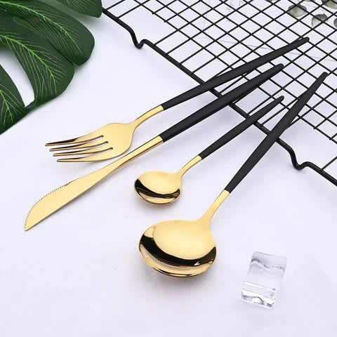 Luxuriöses, minimalistisches 24-teiliges Besteckset für ein gehobenes Tischambiente