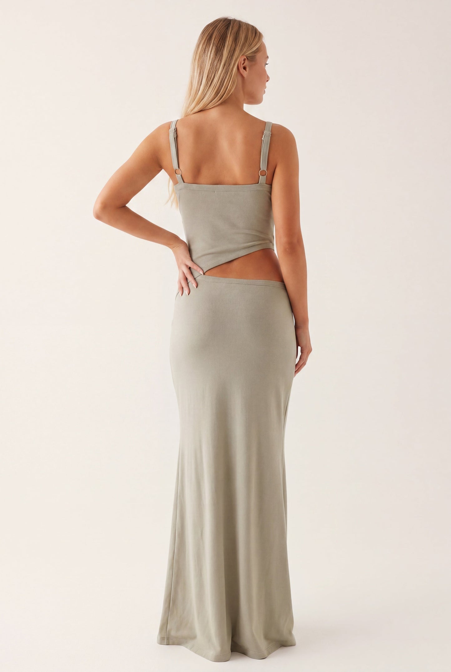 Maxikleid | Rückenfrei und Schleifendetail mit eleganter Note