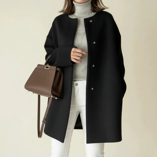Minimalistischer kragenloser Wintermantel für Damen