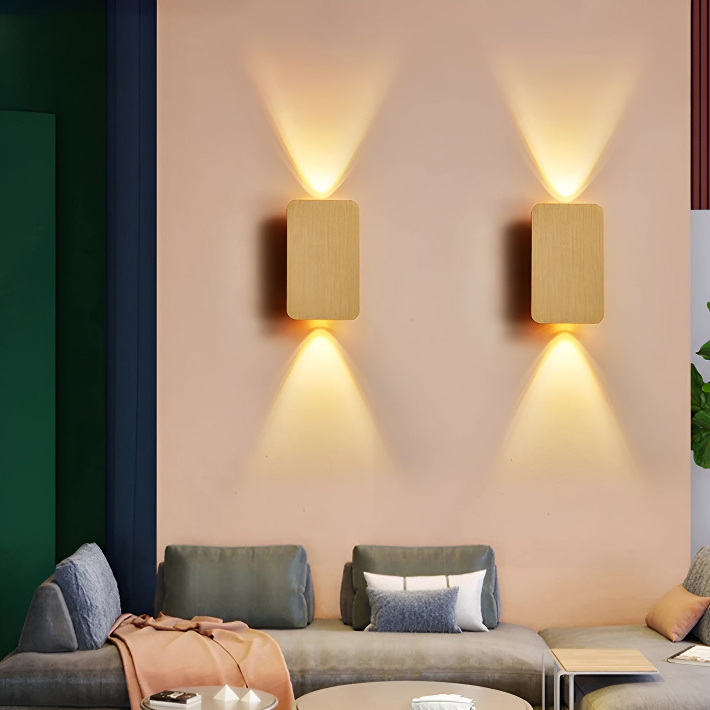 Moderne LED-Wandleuchte im minimalistischen Design für Wohnzimmer und Flur