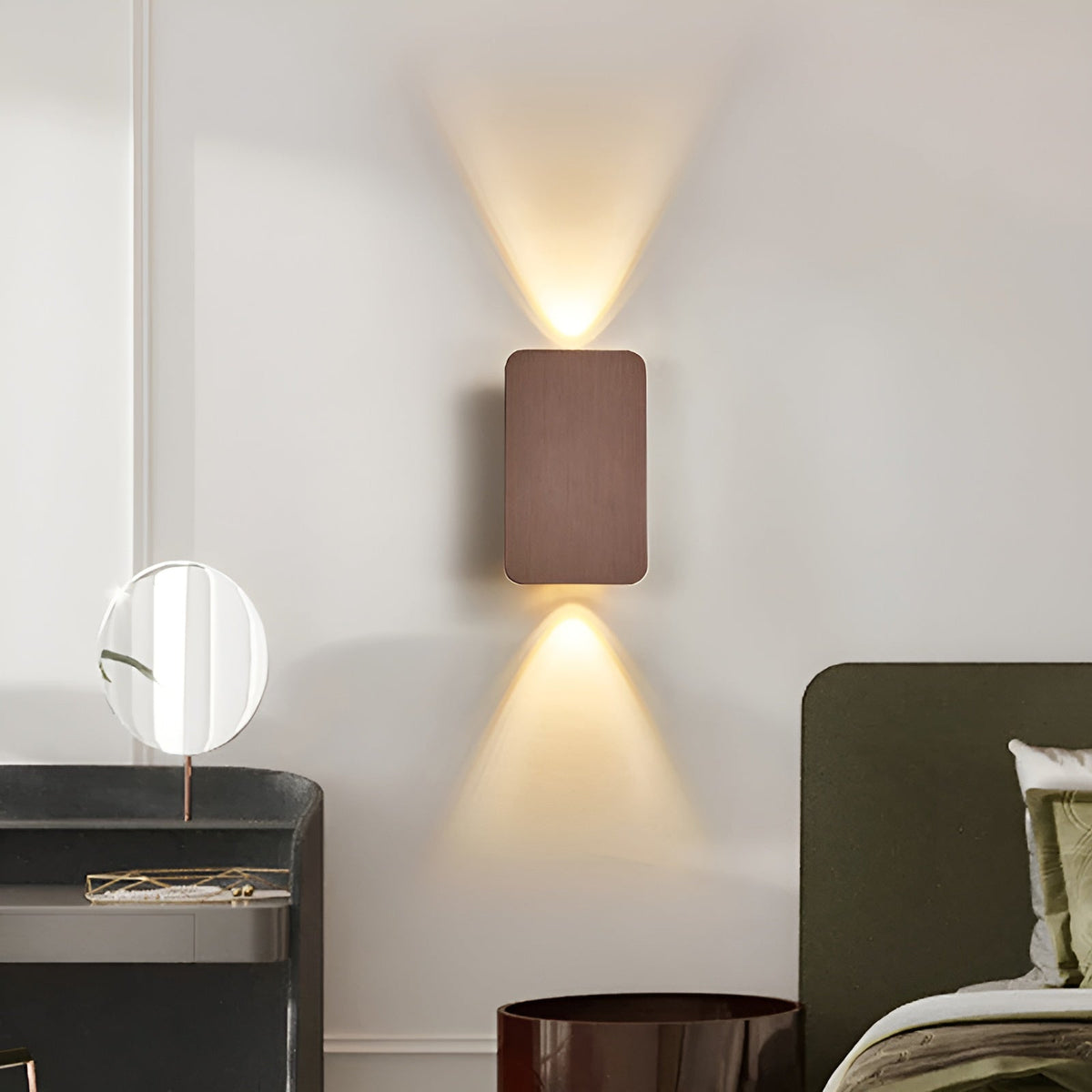 Moderne LED-Wandleuchte im minimalistischen Design für Wohnzimmer und Flur