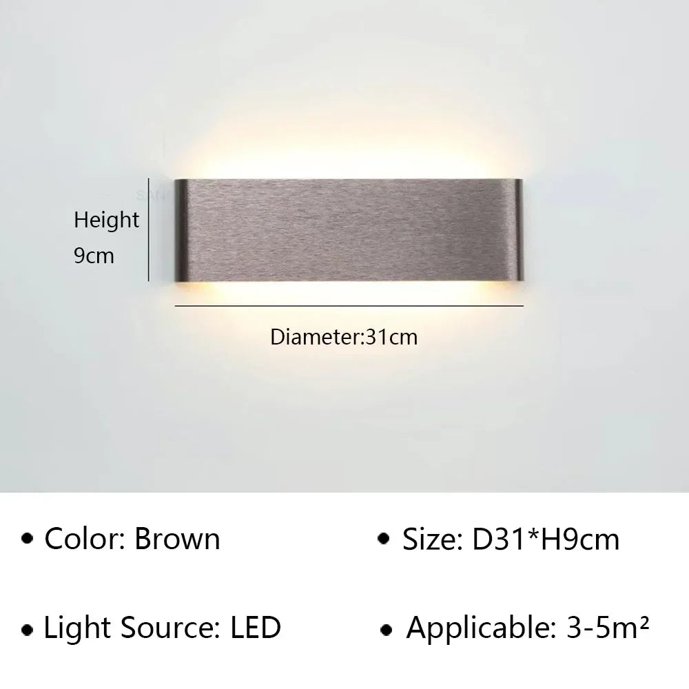 Moderne LED-Wandleuchte in elegantem Design mit warmweißem Licht für Schlafzimmer, Flur und Badezimmer