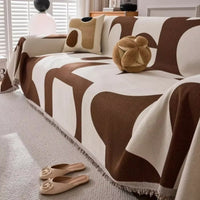 Moderner geometrischer Sofaüberwurf