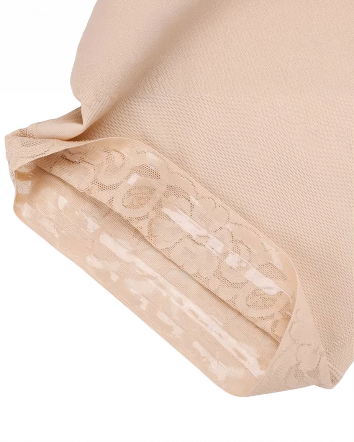 Nahtlose Bodyshaper-Shorts mit Bauch-weg-Effekt und Hüftformung – bequem und rutschfest, ideal für den Alltag und besondere Anlässe
