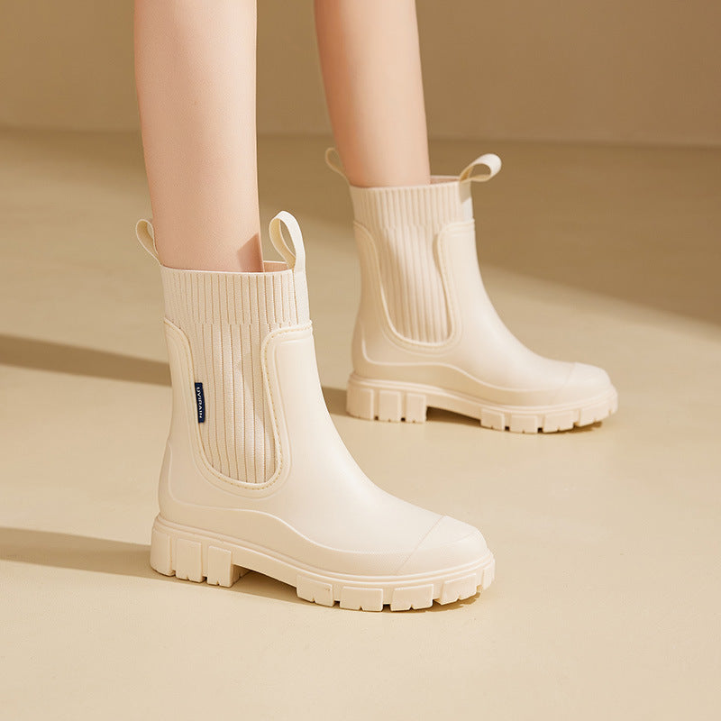 Orthopädische Damen-Stiefeletten mit Profilsohle
