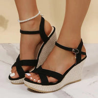 Orthopädische Keilsandalen