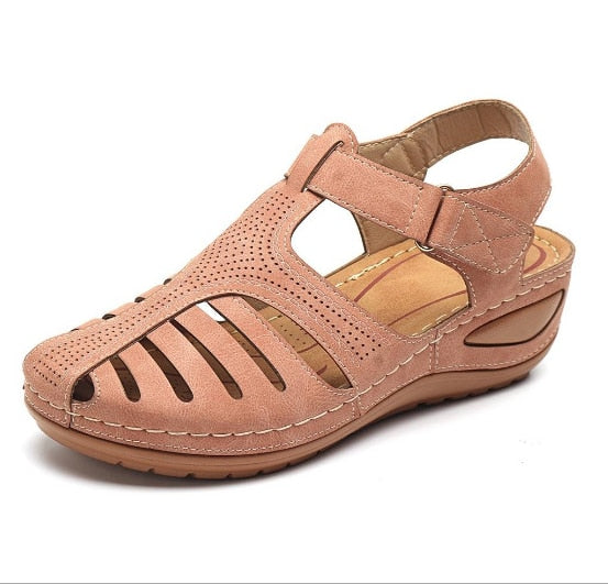 Orthopädische Retro-Ledersandalen