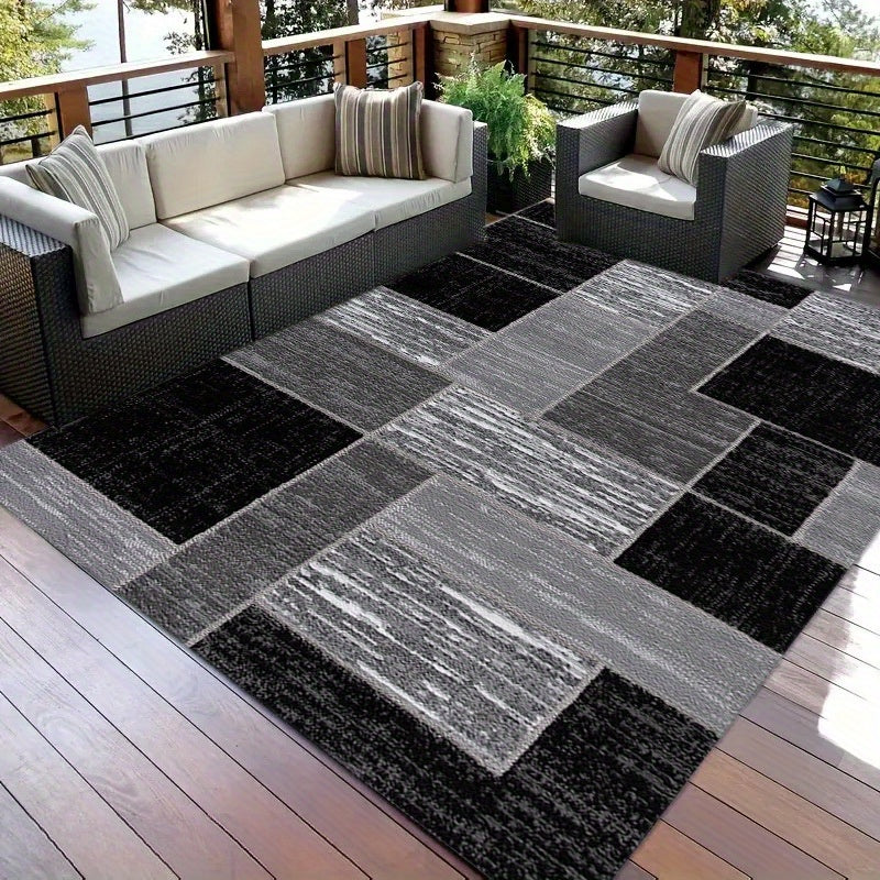 Outdoor-Teppich Coastal Grid | Moderner Terrassenteppich in Schwarz und Grau