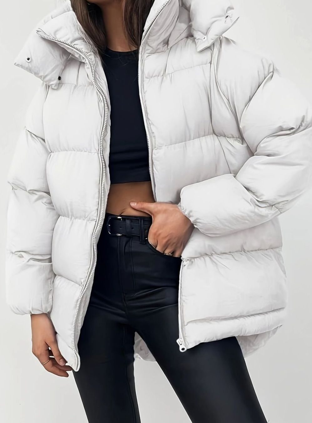 Oversized Damen-Pufferjacke mit Stehkragen und Reißverschluss