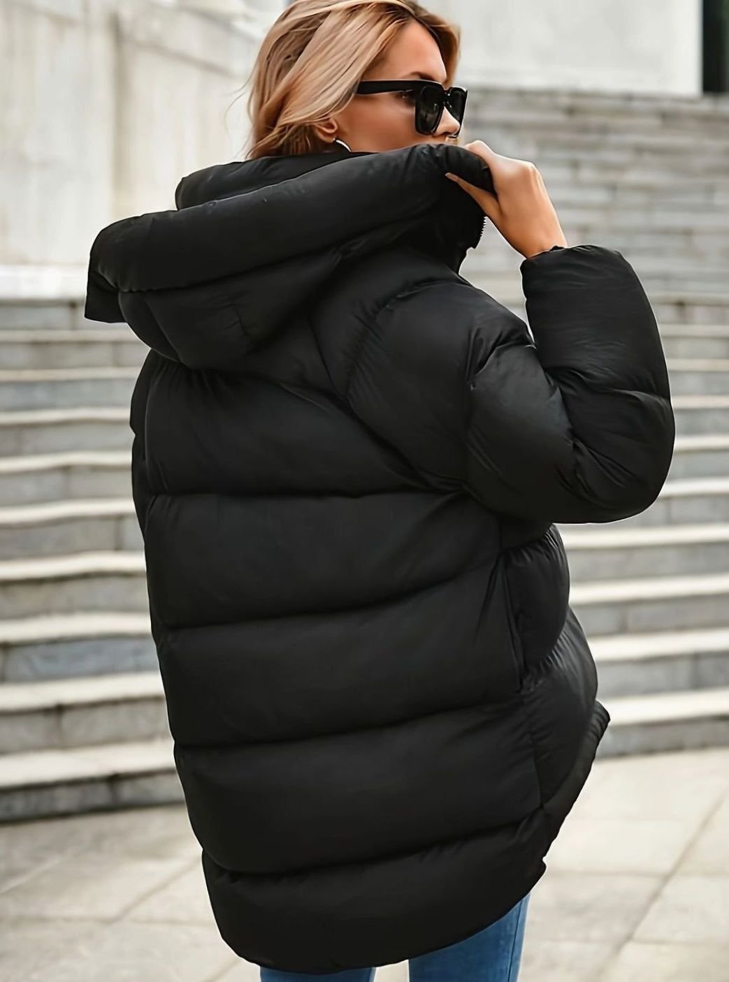 Oversized Damen-Pufferjacke mit Stehkragen und Reißverschluss