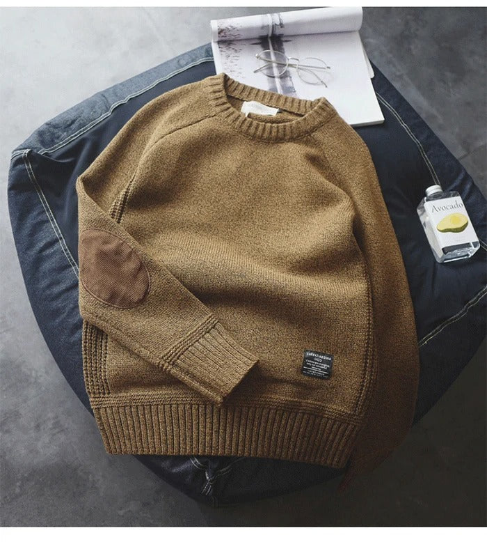 Oversized gestrickter Herrenpullover mit Ellbogen-Patches