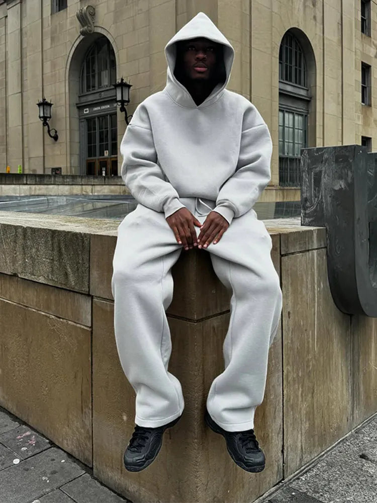 Oversized Herren-Trainingsanzug mit Hoodie und Jogginghose