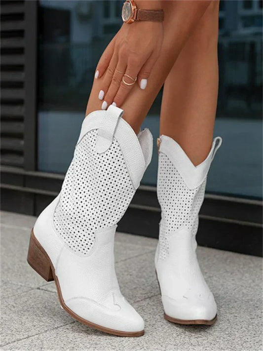 Perforierte Stiefel im Western-Stil