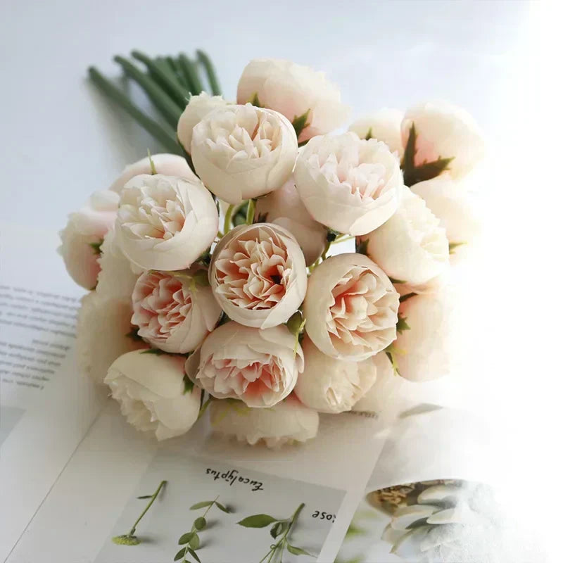 Pfingstrosen-Seidenblumengesteck – Kollektion Romantische Farbtöne