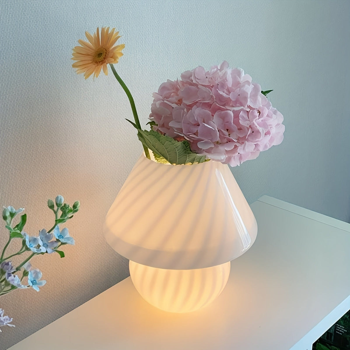 Pilzförmige Tischlampe aus Glas im Murano-Stil | Dimmbare USB-Tischleuchte