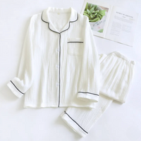 Pyjama-Set aus Baumwoll-Musselin mit langen Ärmeln und Hose