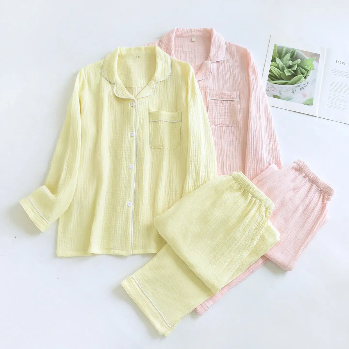 Pyjama-Set aus Baumwoll-Musselin mit langen Ärmeln und Hose