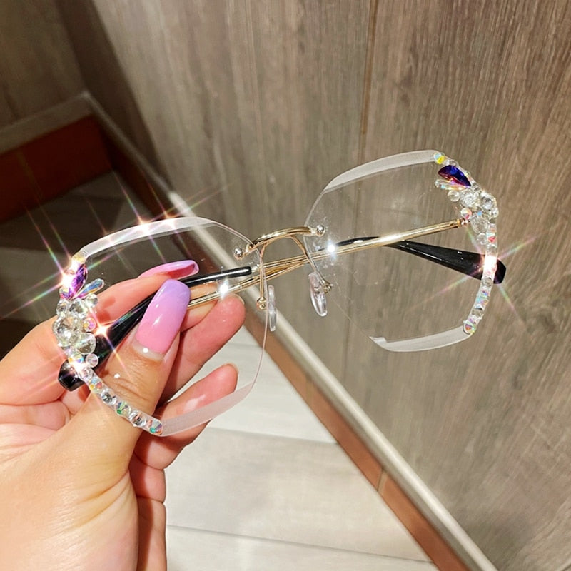 Randlose Sonnenbrille mit Strasssteinen